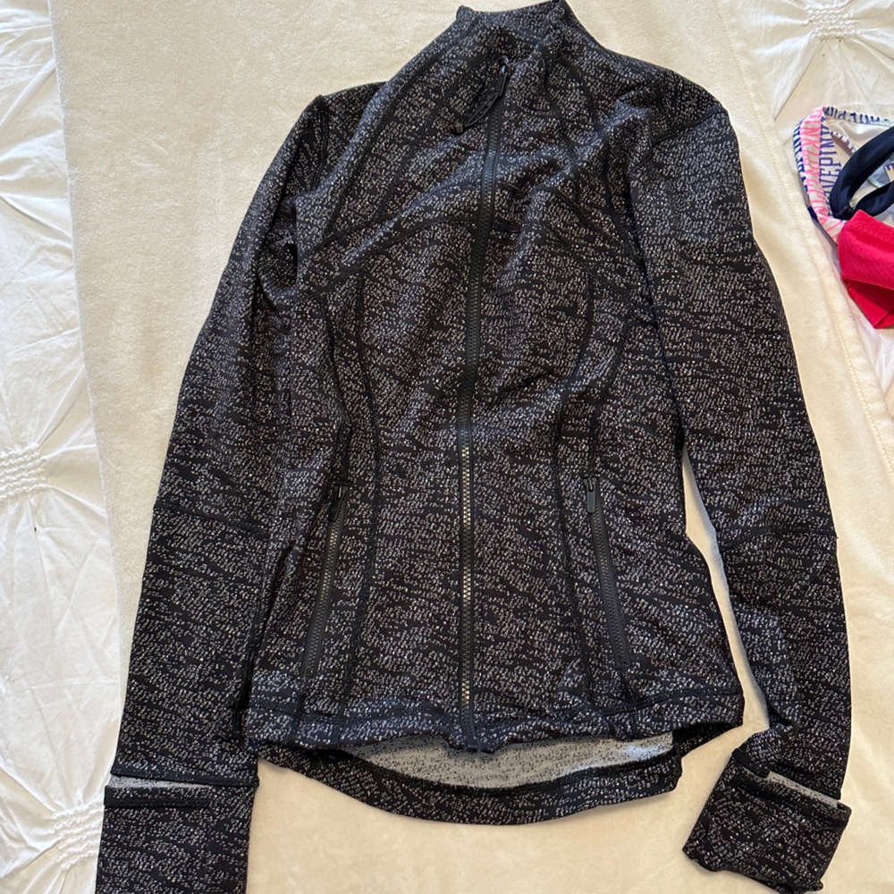 Lululemon Jacket - Picture 2 of 2